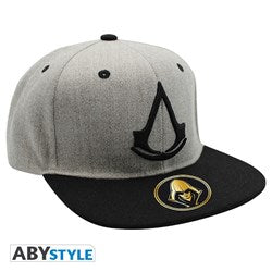 ABYSTYLE ASSASSIN'S CREED: CAPPELLINO GRIGIO CON LOGO NERO - Disponibile in 2/3 giorni lavorativi Abystyle