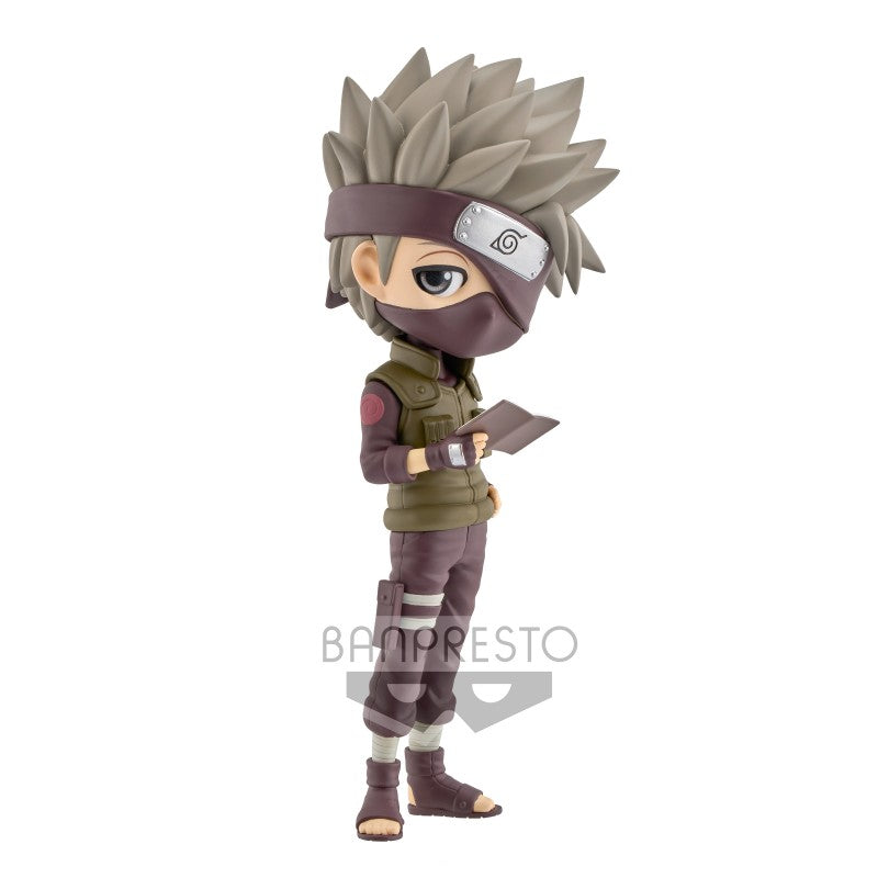 Action figure / Statue BANPRESTO 18825 - Naruto Shippuden Q Posket - Hatake Kakashi - (Ver.B) - Disponibile in 2/3 giorni lavorativi Banpresto