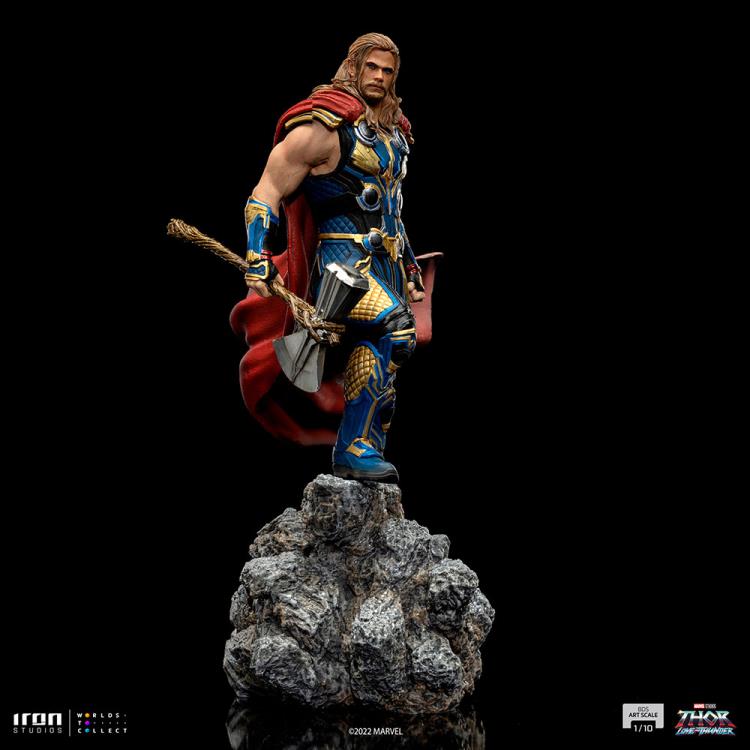 Action figure / Statue Marvel Studios - Thor : Love and Thunder Statue 26 cm - Disponibile in 2/3 giorni lavorativi