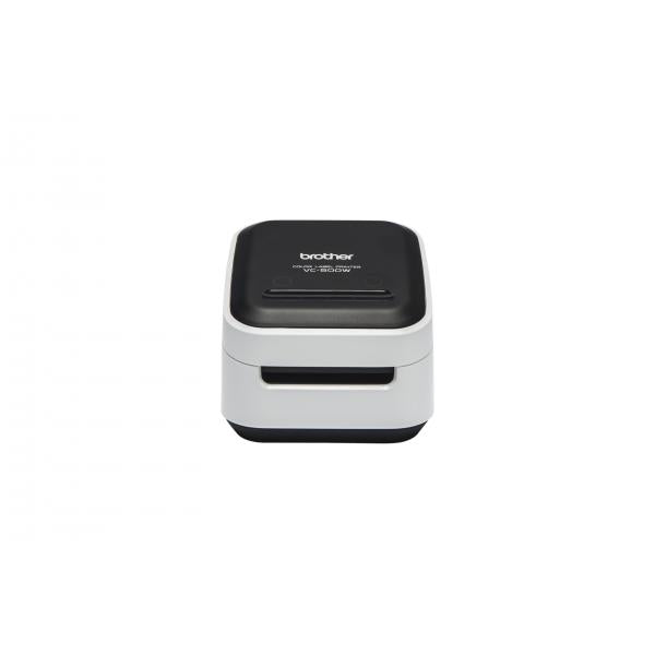 STAMPANTE BROTHER VC-500W X ETICHETTE COLORI Rotoli da 9 a 50mm WiFi USB Stampa da dispositivi Android e IOS, tecnologia ZINK - Disponibile in 3-4 giorni lavorativi