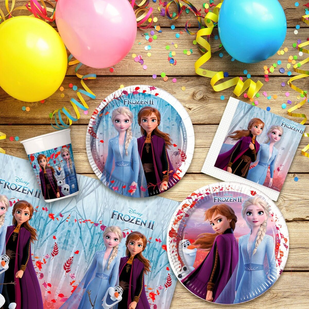 Set Articoli per feste Frozen 89 Pezzi - Disponibile in 3-4 giorni lavorativi