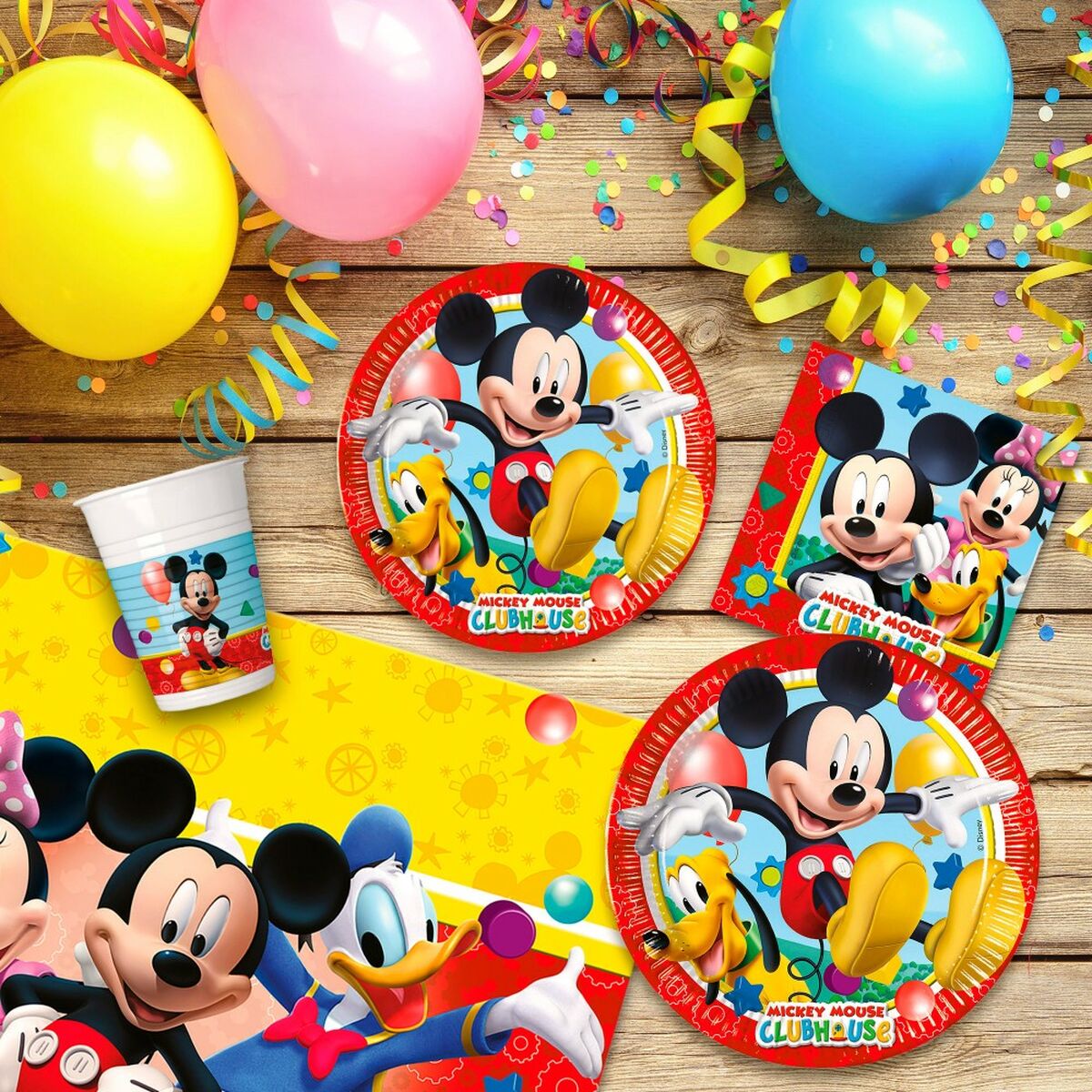 Set Articoli per feste Mickey Mouse 66 Pezzi - Disponibile in 3-4 giorni lavorativi