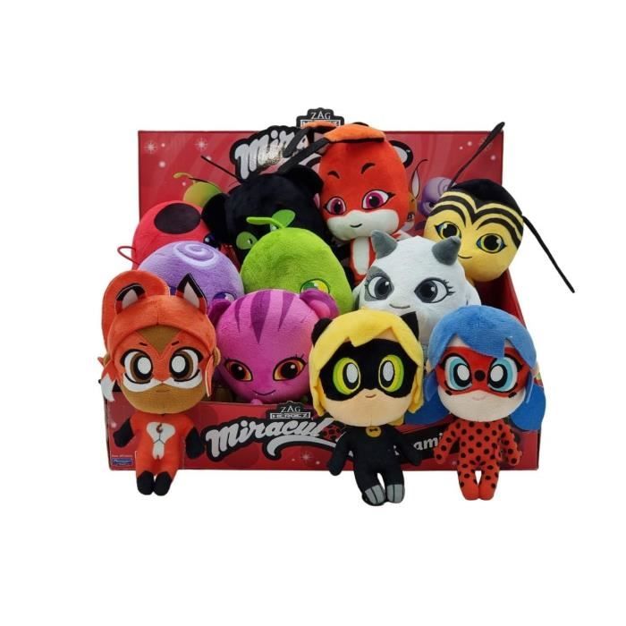 BANDAI Miraculous Ladybug - Peluche 15 cm: Plagg - Disponibile in 3-4 giorni lavorativi