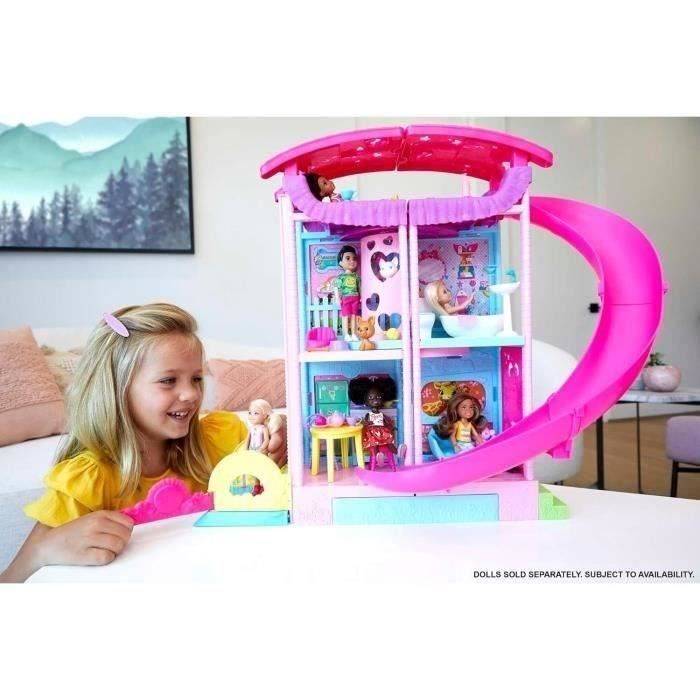 MATTEL Al passo con Chelsea e i suoi Barbie Pets, 50 cm - Disponibile in 3-4 giorni lavorativi