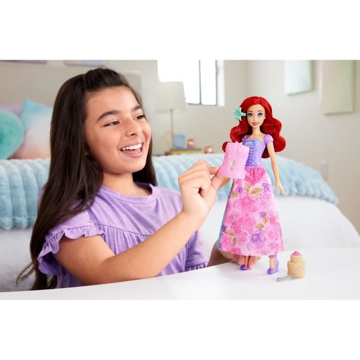 Mattel-Disney Princesses Spin & Reveal-Ariel bambola con 11 sorprese HTV88 - Disponibile in 3-4 giorni lavorativi Disney Princess